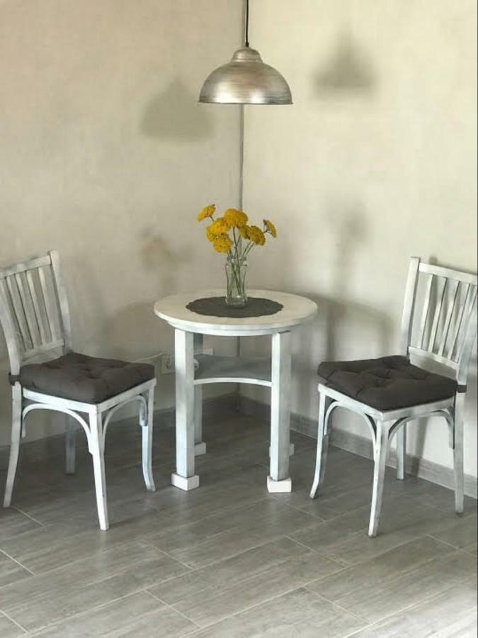 'Feel So Good' Apartment Göd Zewnętrze zdjęcie
